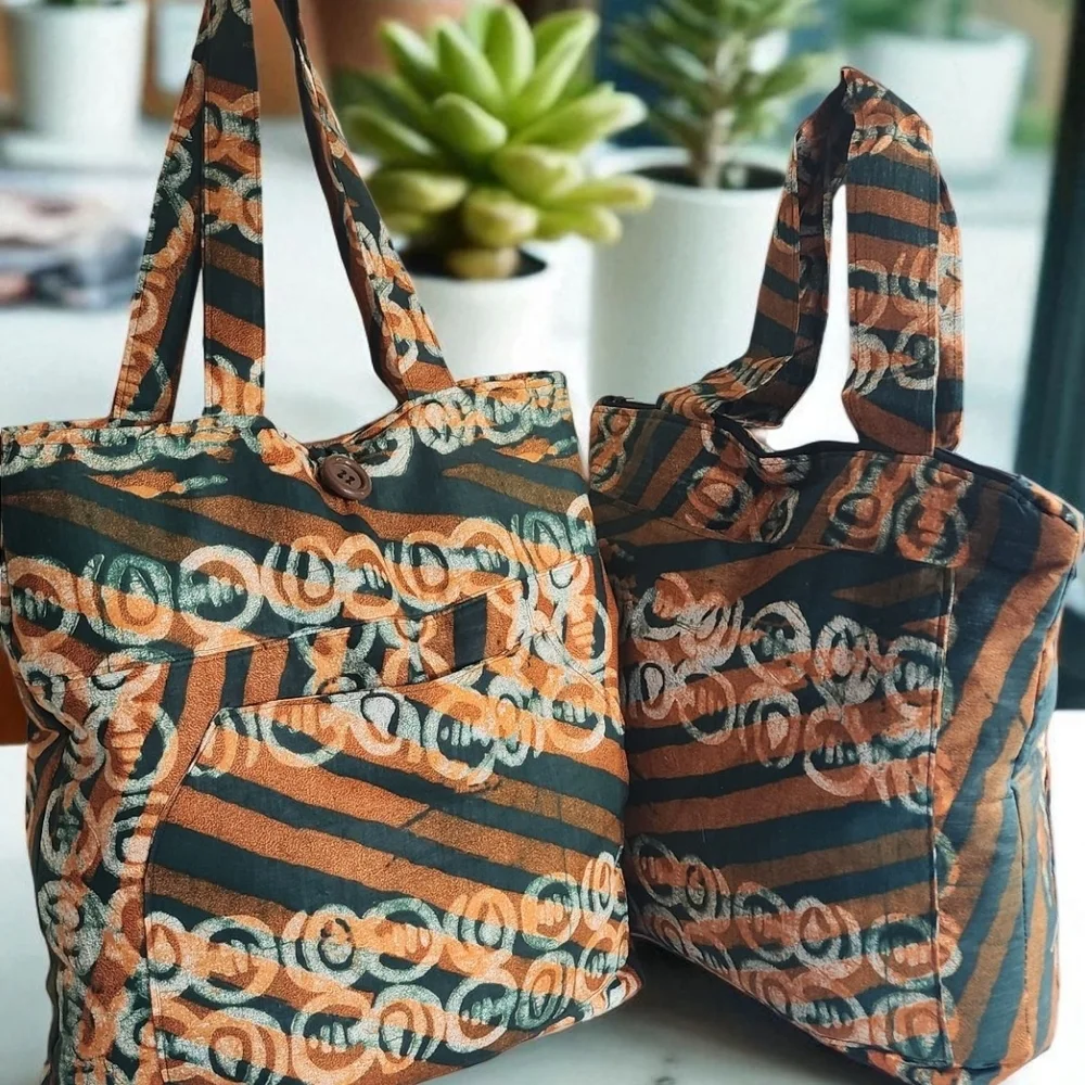 Chic Green and Brown Tote with Retro Pattern